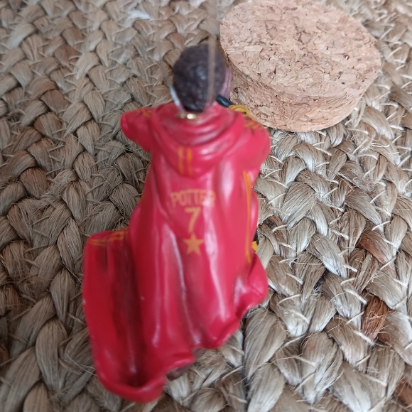 Harry Potter Goblet of Fire Quidditch Match Ornament - Picture 4 of 8